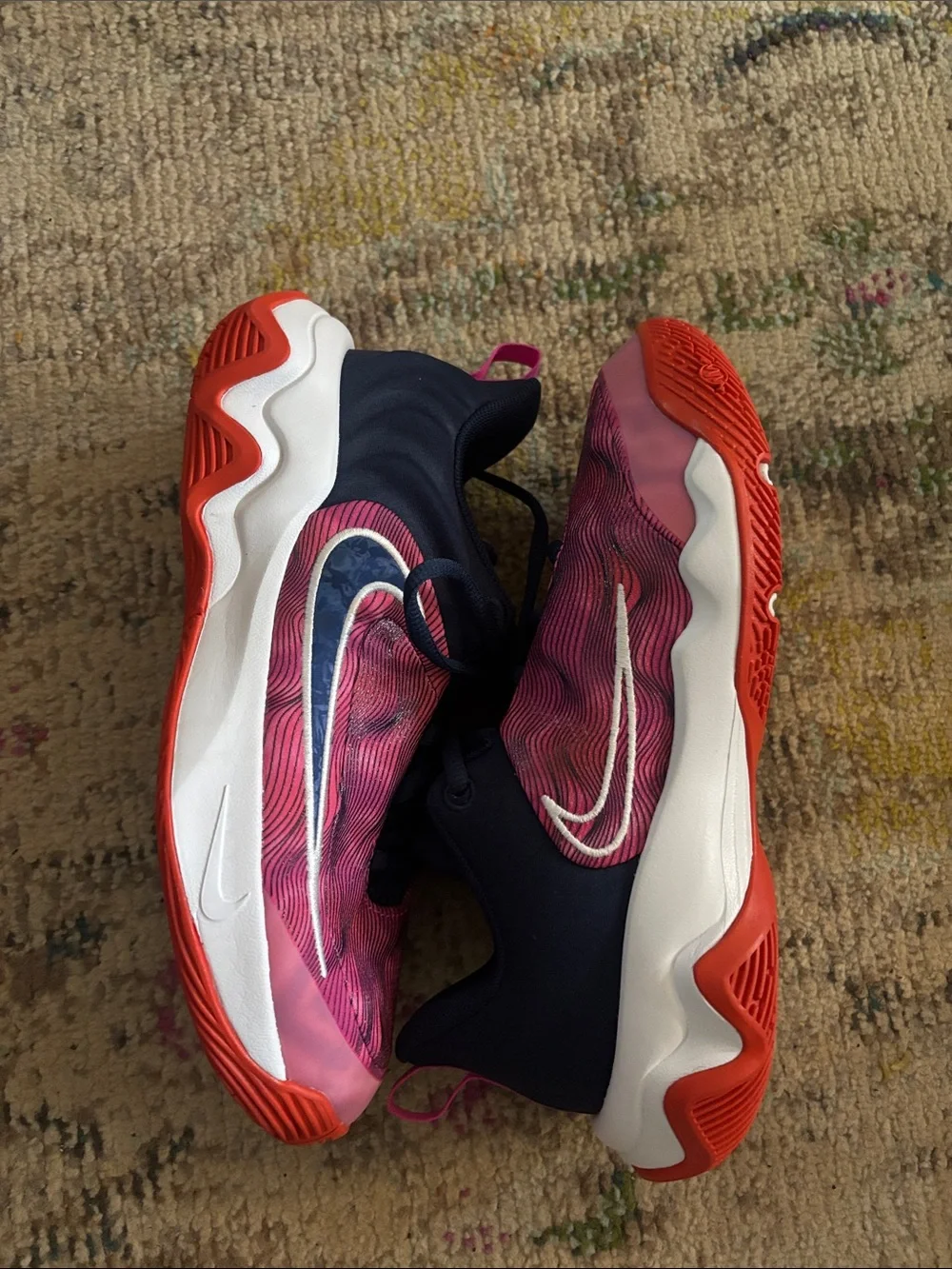 Liam maverick eva Nike 5:5Y shoes